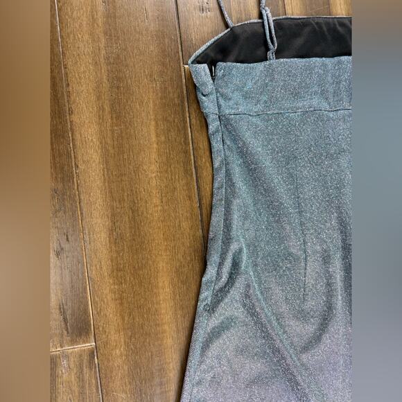 Size S Urban Outfitters Metallic Silver Tinsel Mini Dress Thin Straps y2k Square - Picture 12 of 13